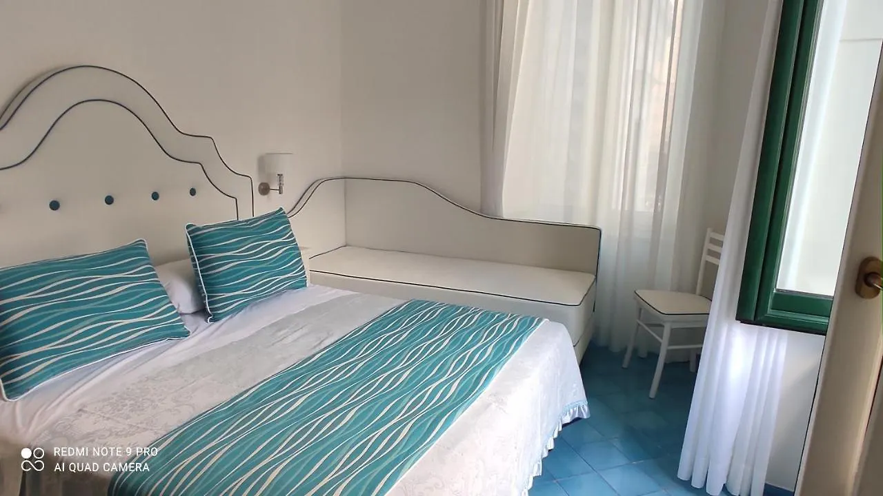 Albergo S. Andrea Amalfi 3*,